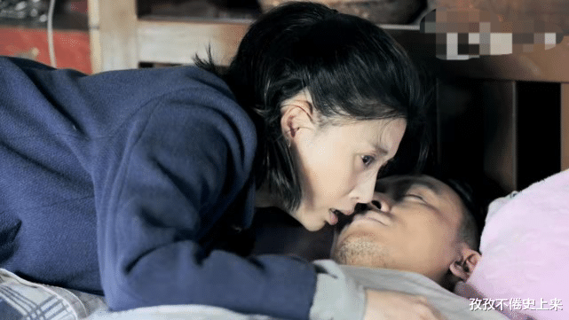 骆玉珠|重温《鸡毛飞上天》：才懂王大山只是骆玉珠“攀高枝”的一块跳板