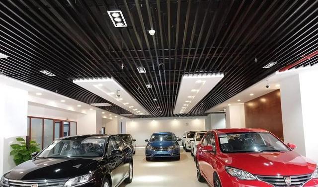 疫情下车市遭遇寒冬经销商4S店迎来生存挑战未来该何去何从？