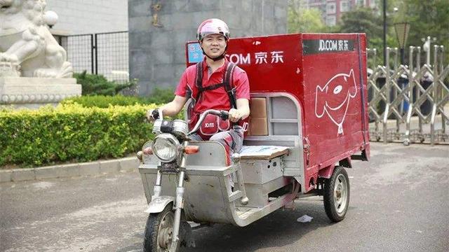 阿里巴巴|刘强东先裁1万兄弟再把自己裁掉,互联网大厂裁员进入接班人时代