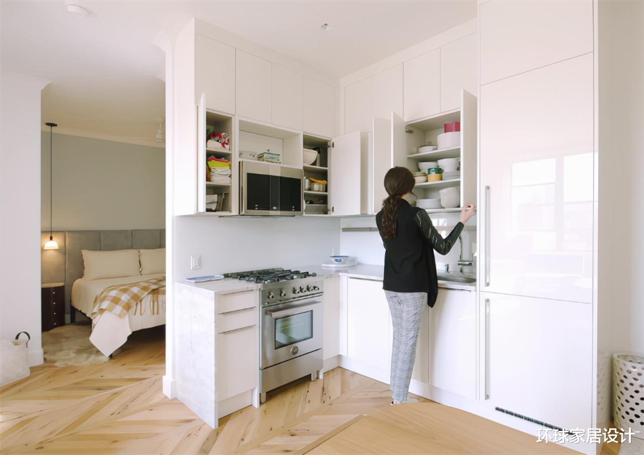 姑娘在上海买33㎡小家,全屋大白墙,简单又美满,一个人住太爽了