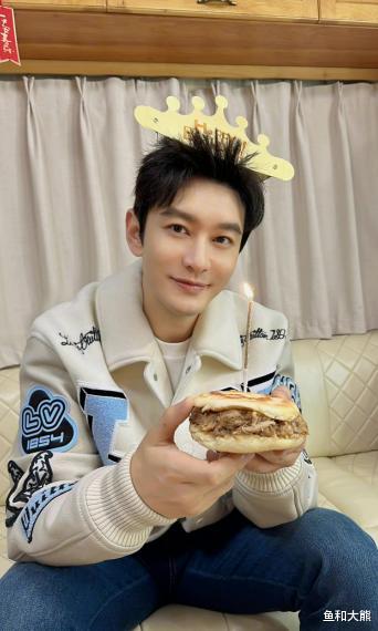 抖音|与杨颖离婚一年，黄晓明高调谈育儿理念遭群嘲，网友拆台一针见血