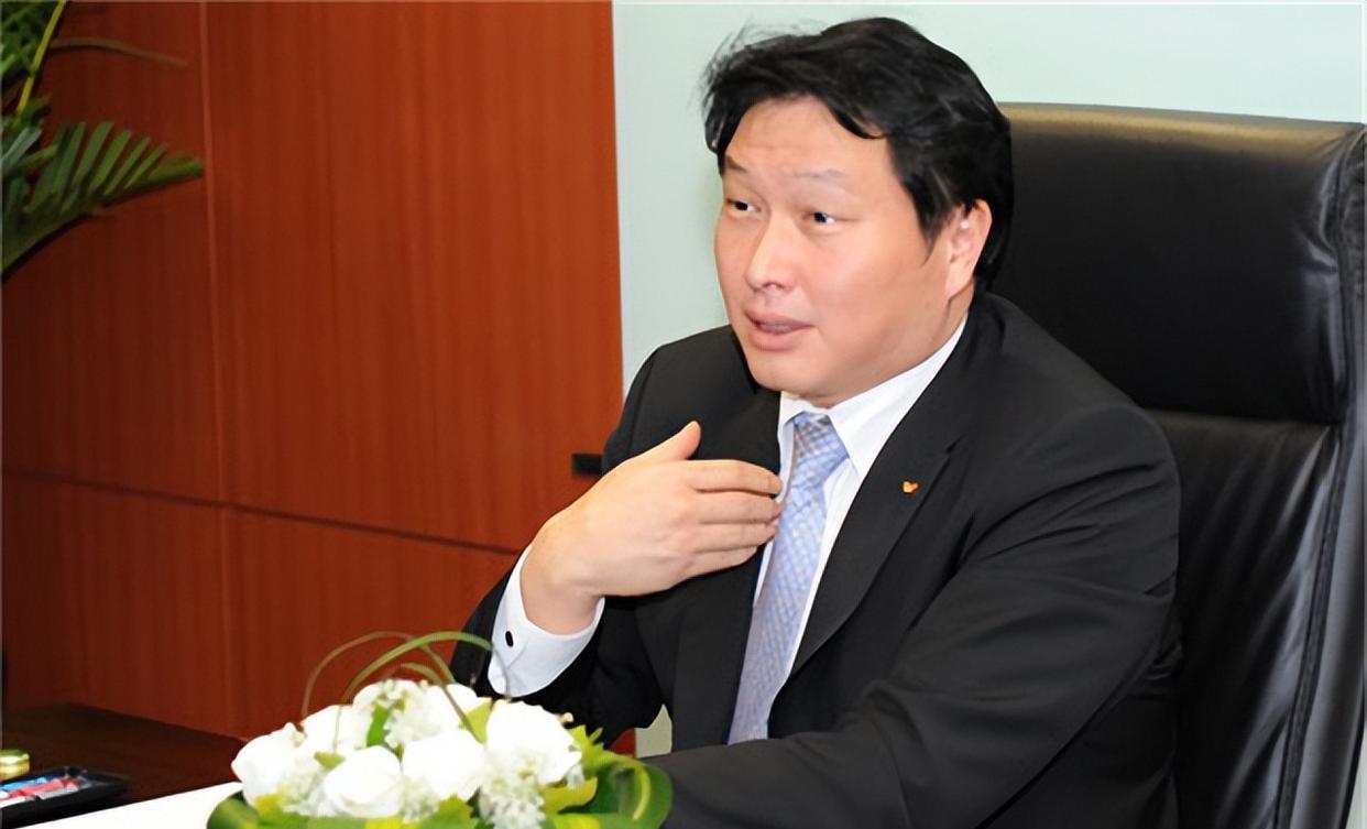 韩国财阀有多猖狂?为情妇羞辱总统千金,殴打员工却反讹七千万
