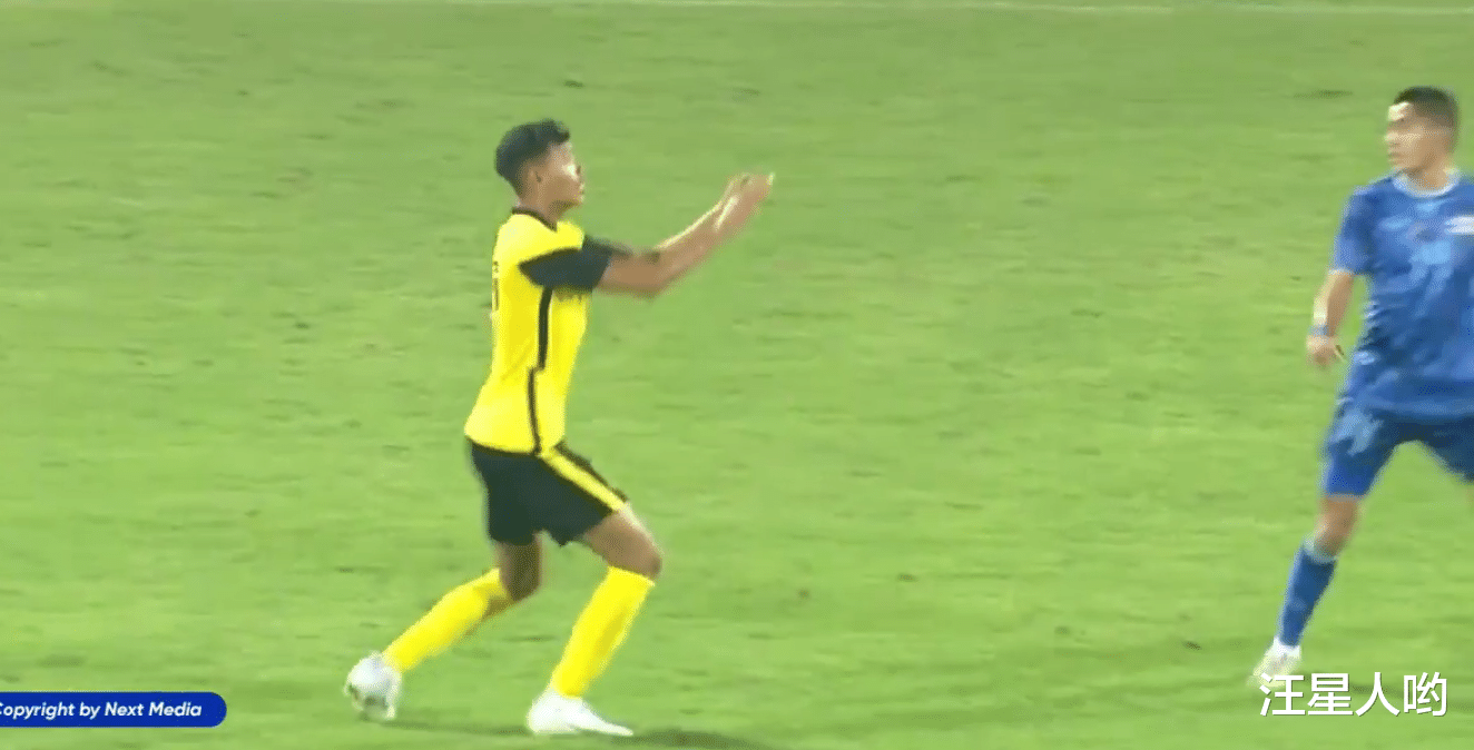 u23|2-1！10人泰国U23轰然倒下，打破9年不败神话，战斗意志比国足强