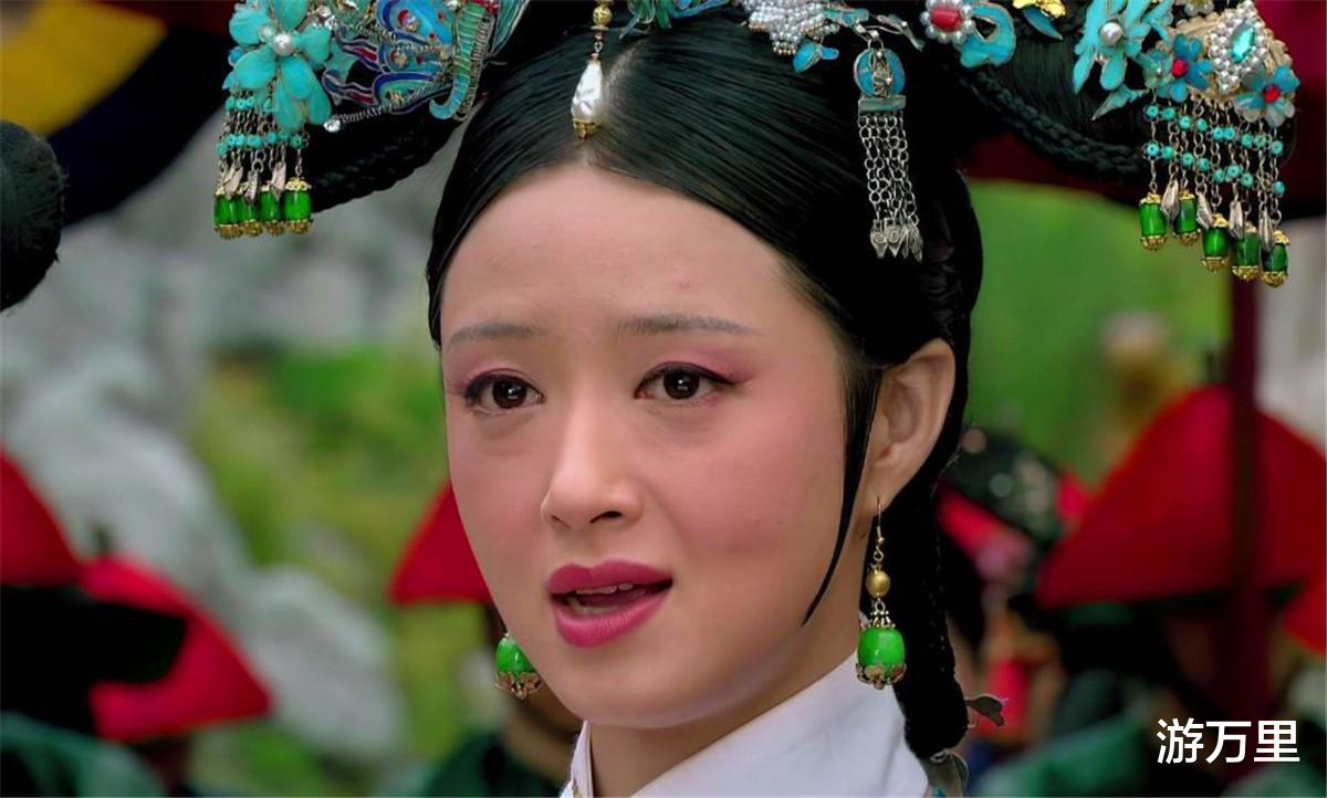 华妃|《甄嬛传》华妃对身边人真的不错？她比宜修更狠