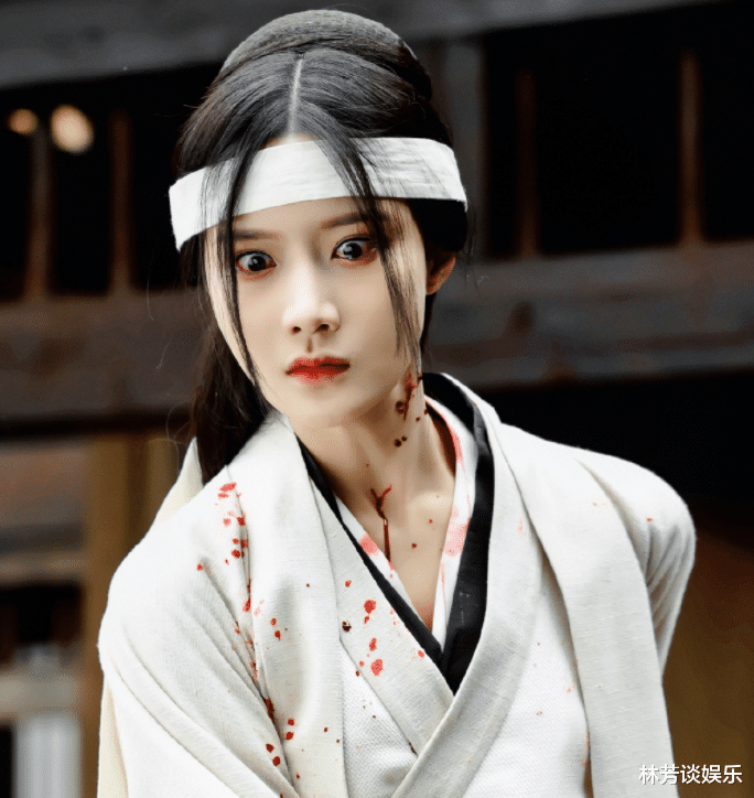 闫妮|狂收14次冠军后，《星汉灿烂》被“挤下神坛”，“沉香”有点猛！