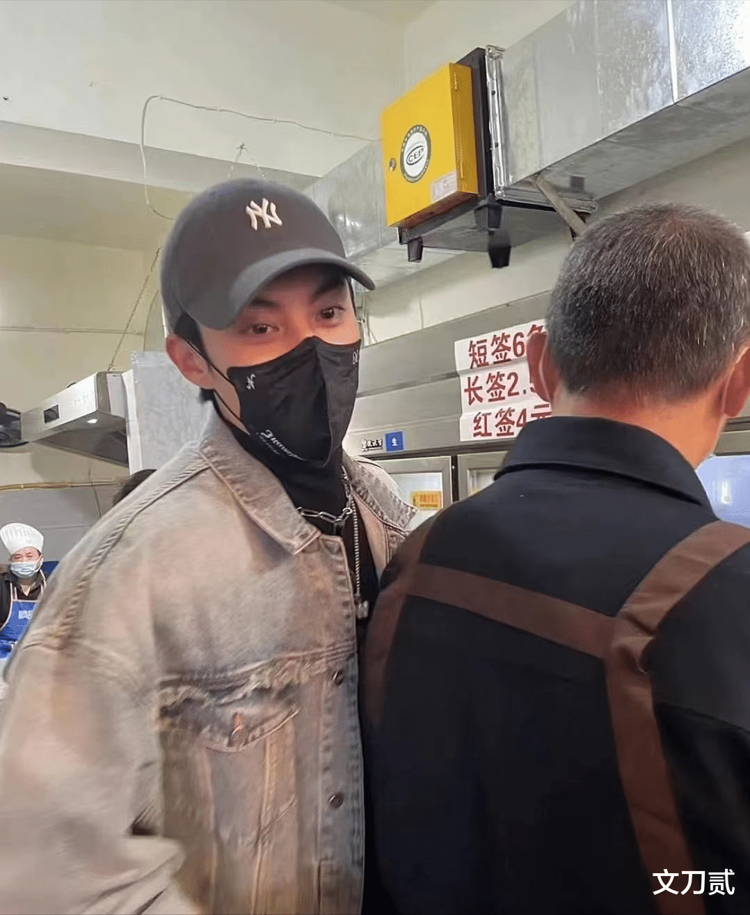 王鹤棣|24岁王鹤棣:从18线小偶像跻身为顶流男星,他究竟凭什么