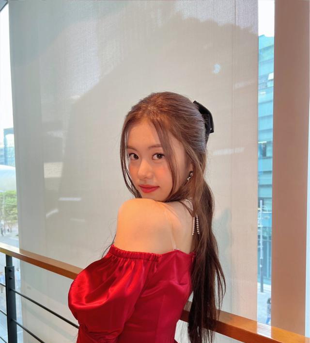 hybe|金佳岚霸凌事件开始落槌，受害者正面硬刚HYBE娱乐，详情令人鼻酸