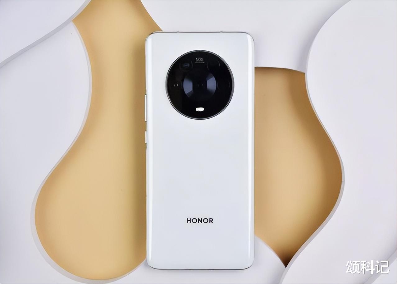 荣耀|骁龙8处理器+LTPO高刷屏，月销十万台，荣耀旗舰机仅售3999