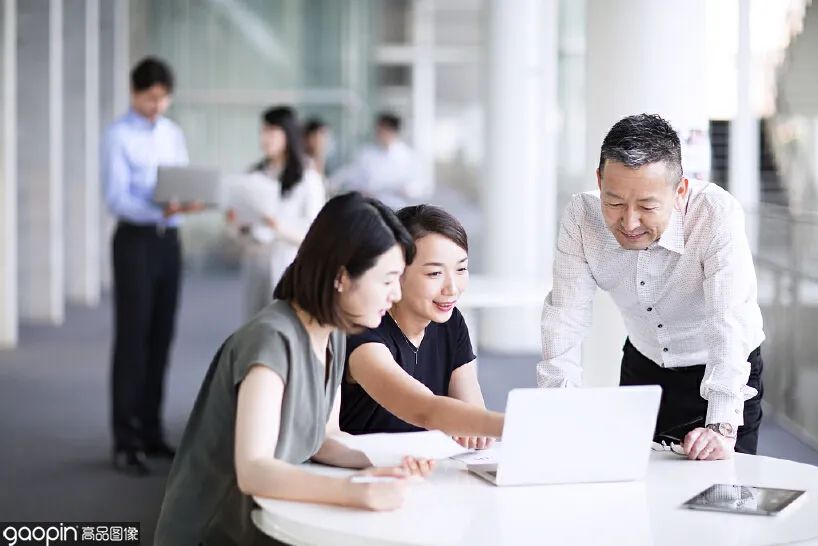 招聘|金三银四春招季，这些素材请HR小姐姐收好！