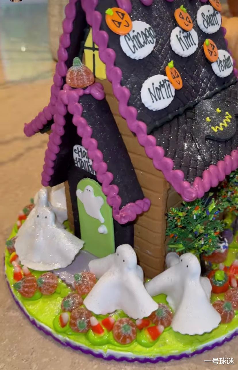 金·卡戴珊|快乐的金·卡戴珊，参加派对，找回童心，身型再升级，穿长裙太美