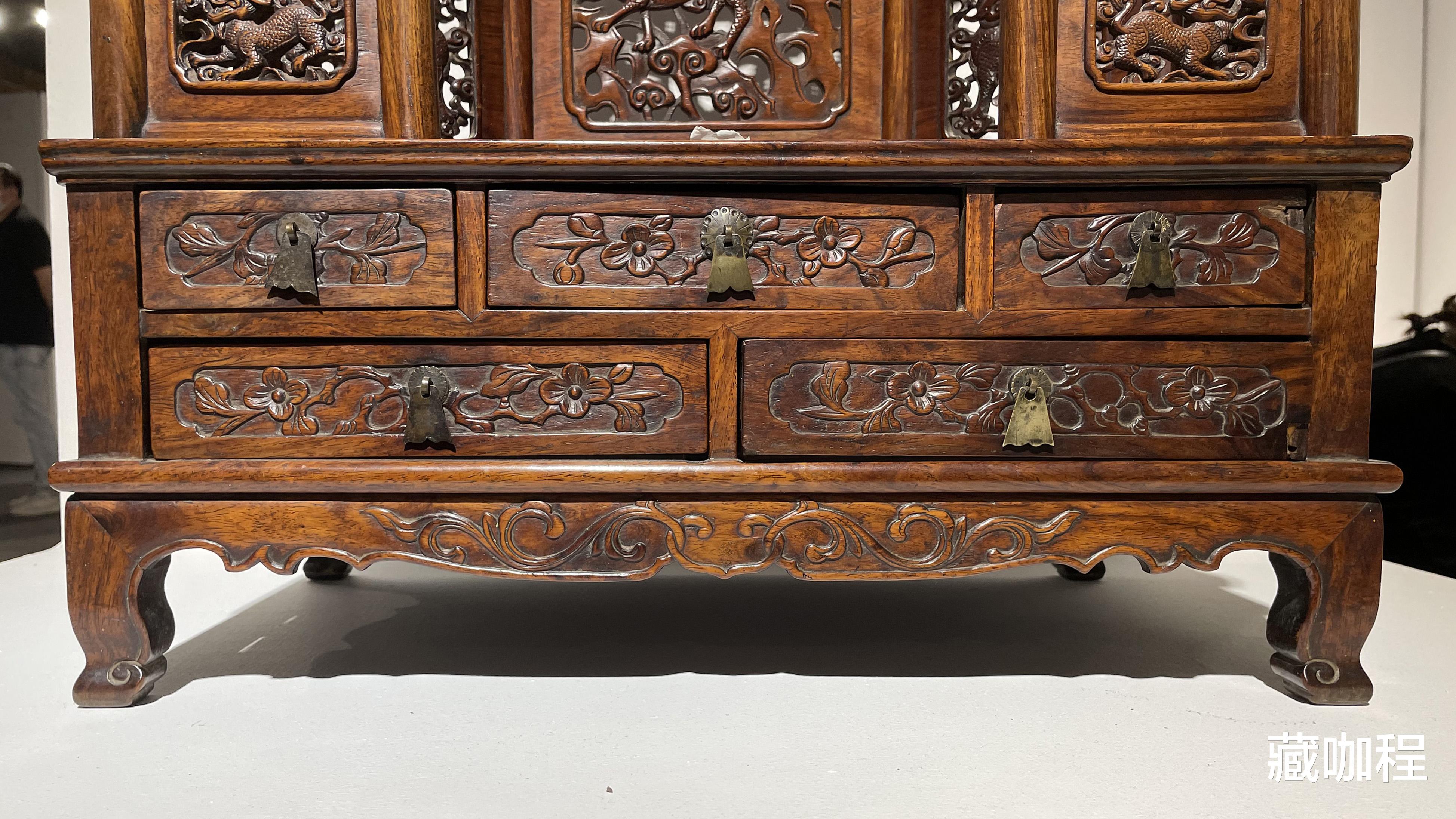 高束腰台座竖五屏风,清黄花梨镜台无底价起拍