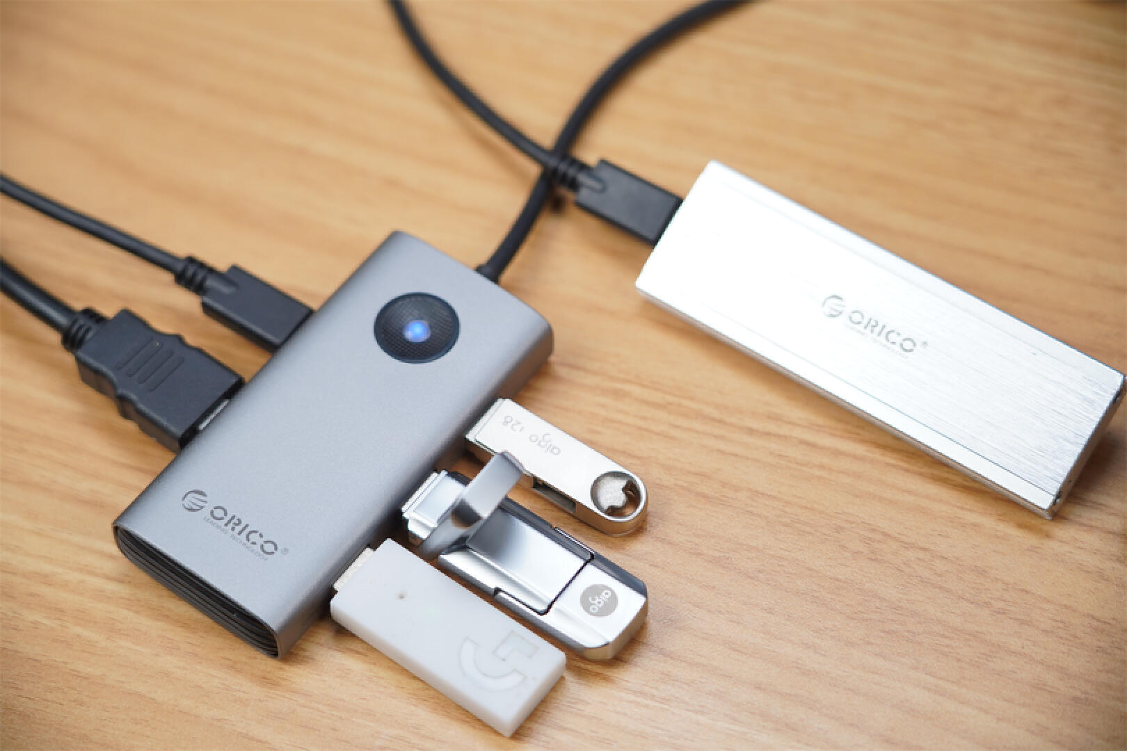 西铁城|售价不足百元,但性能非常优秀,ORICO 五合一扩展坞PW11-5P分享