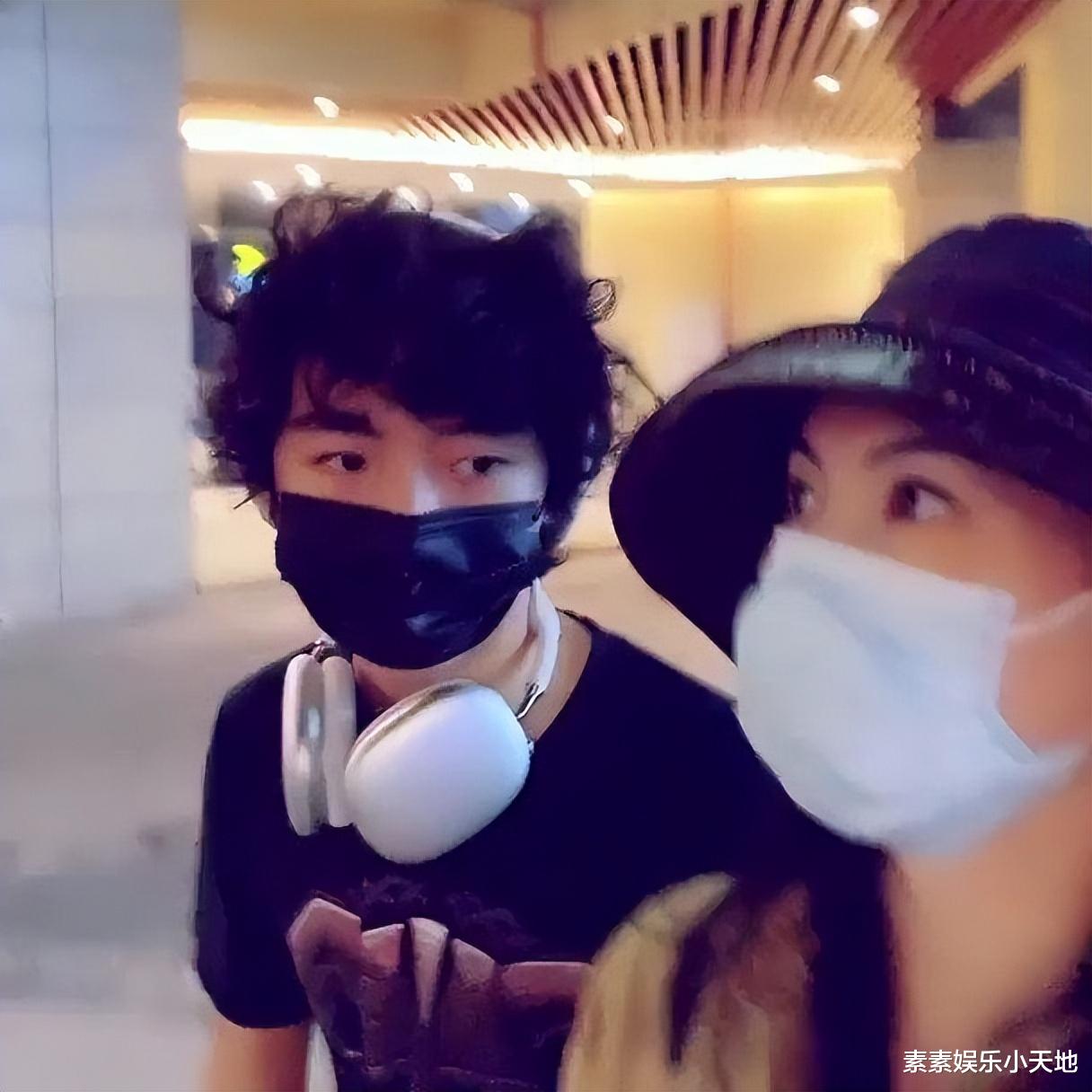 谢霆锋|谢霆锋时隔4年再次被提到2个儿子近况，他笑对媒体不想做回应