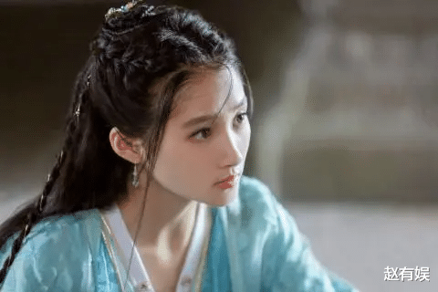 鹿晗|鹿晗家庭情况曝光！从小生活在军属大院，网友：妥妥的军区少爷