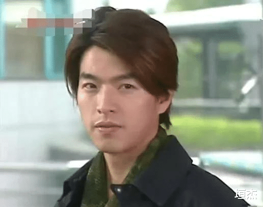 金瀚|长相平平却一直演男主的7位男星,扮酷耍帅演美男,个个让人尴尬