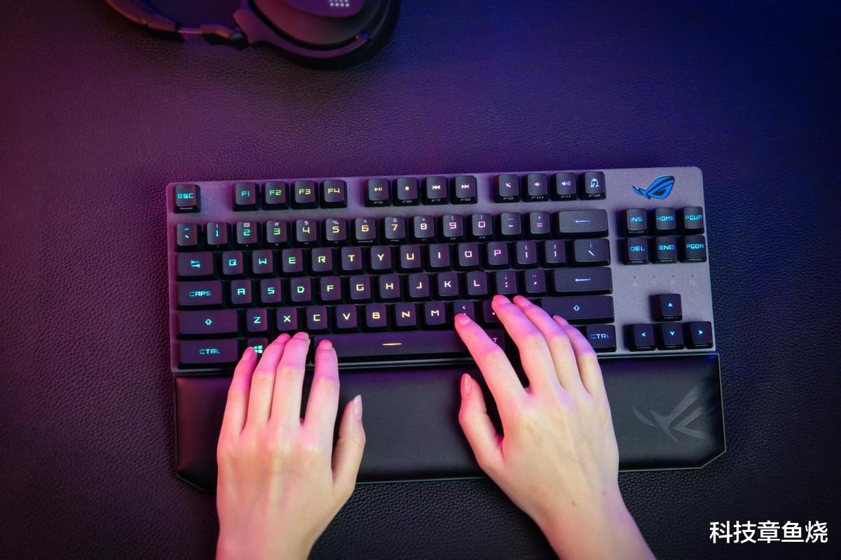 游戏鼠标|将无线电竞体验带到新高度，ROG三款无线电竞外设一览