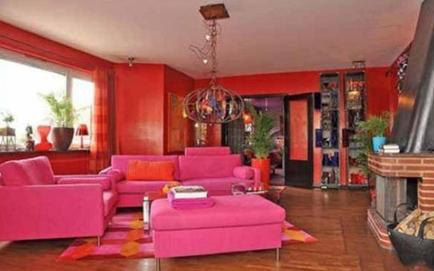 婆婆花45万帮我装修婚房,全屋血红色让人难以理解,这能住人?