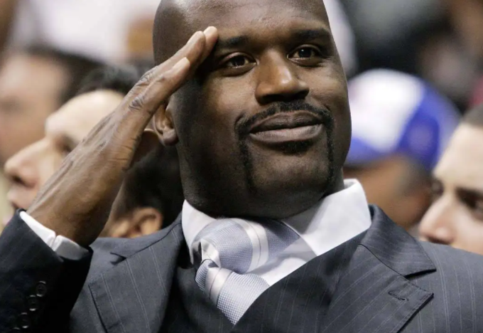 奥尼尔|客观说,奥尼尔的职业生涯很特别,出道时就是顶级球星