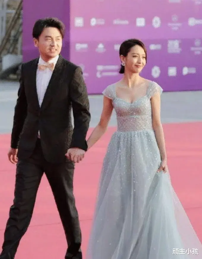 雷佳音|雷佳音老婆曝光，居然是我们童年女神，难怪说迪丽热巴“不好看”