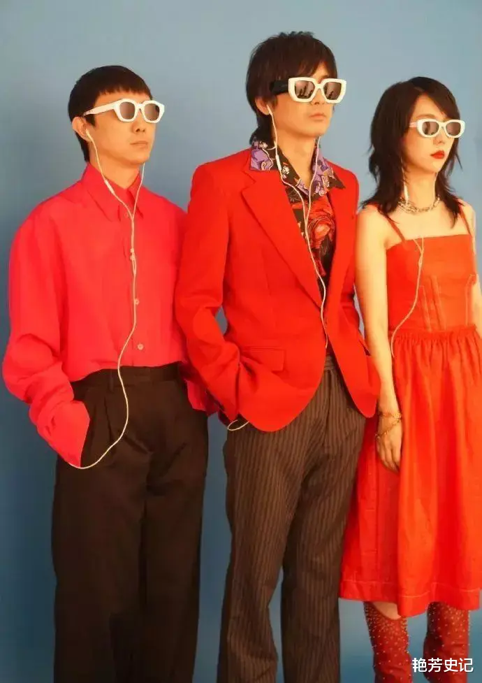 新裤子乐队|一张专辑顶掉王菲榜首，开口得罪半个娱乐圈，他们还火的下去吗？