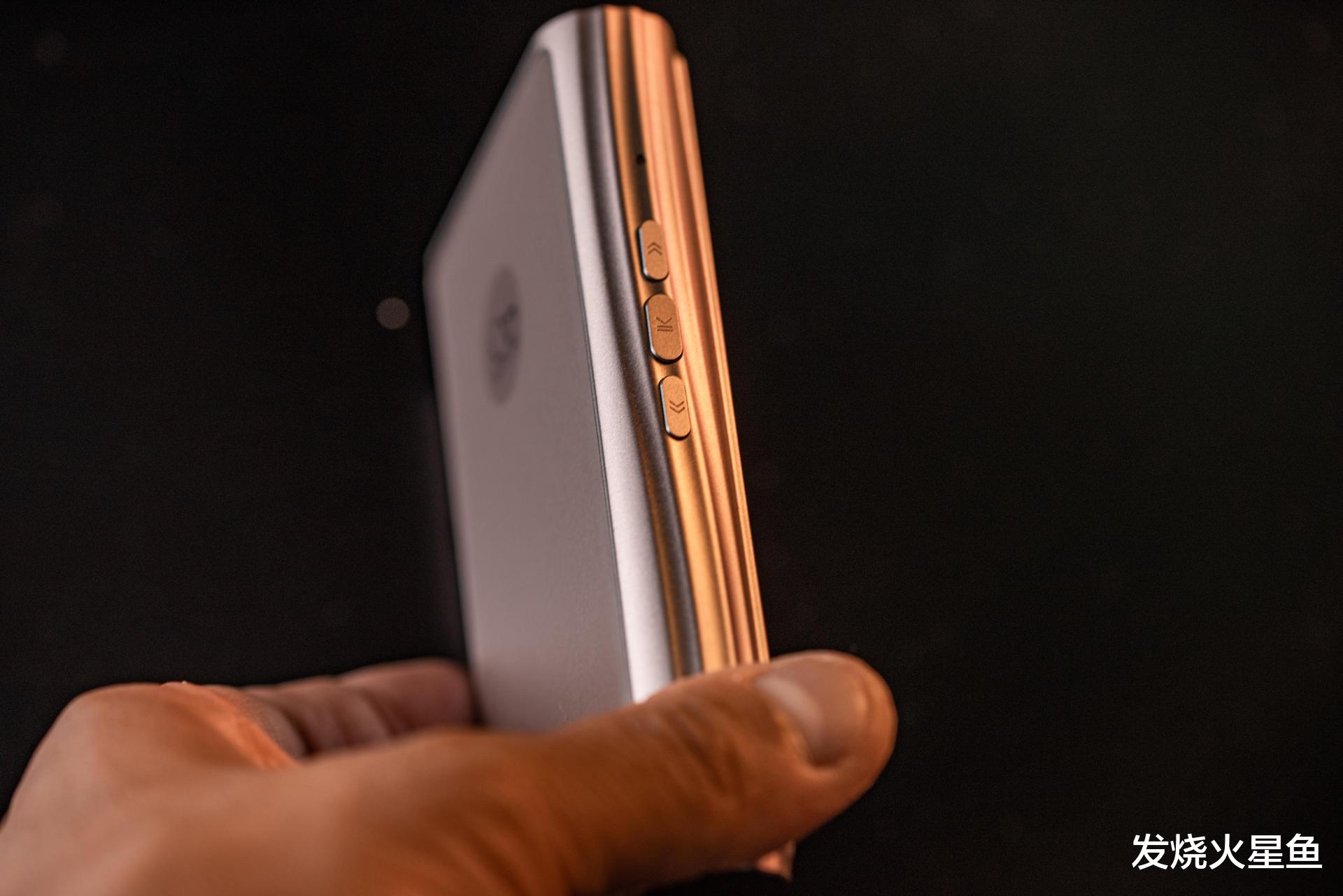 |中价位HiFi大杀器，简单说说山灵M7发烧音乐播放器