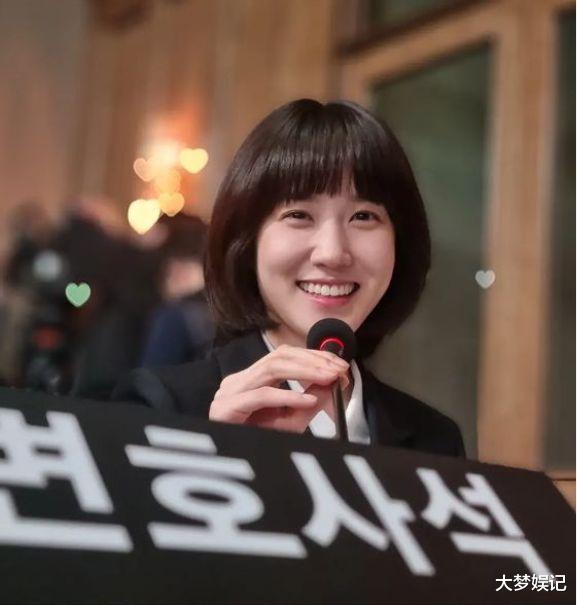 李沁|《禹英禑》朴恩斌29岁“还是母胎单身”！亲曝无法恋爱原因