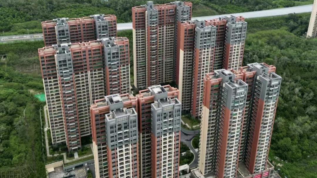 南阳|龙岗这样花园漂亮吧，116个W在深圳安家了