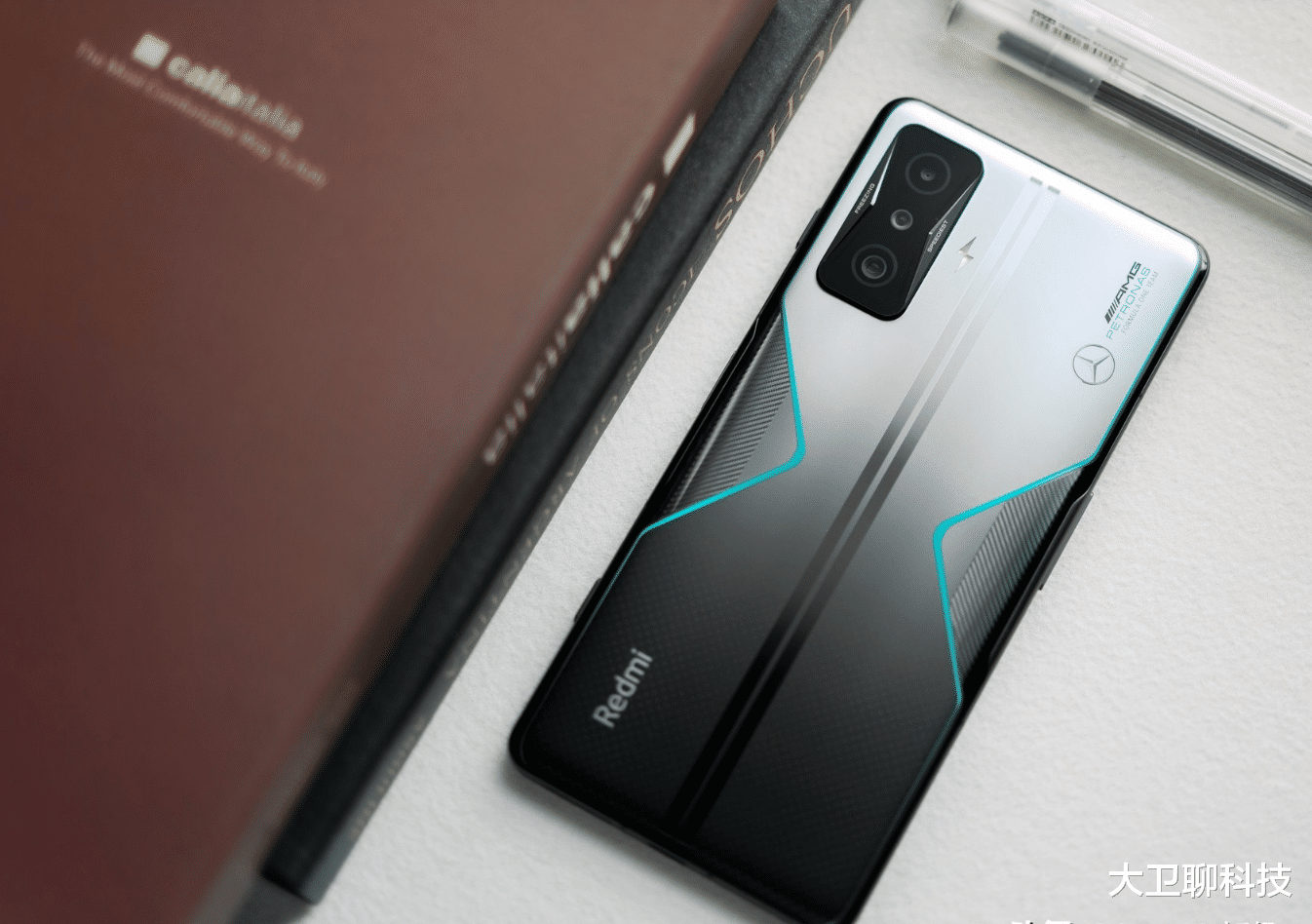 荣耀|iPhone手机要解决信号问题最快要等到明年?华为等国产机有机会了