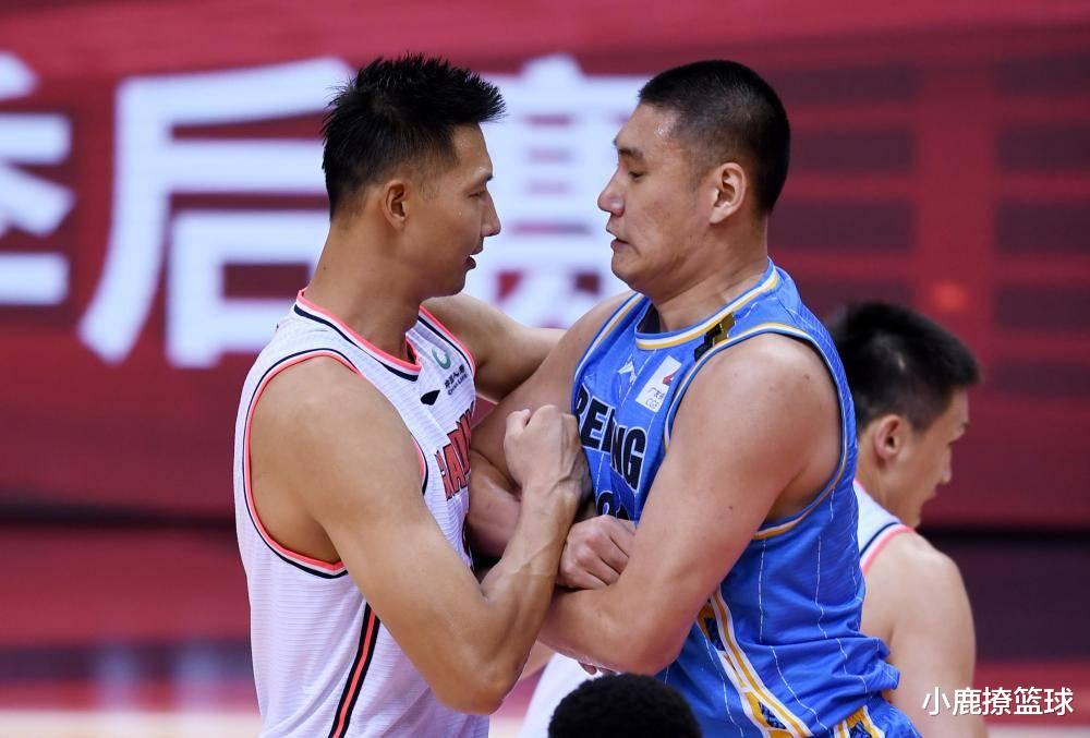 北京男篮|北京首钢下狠手！雅尼斯决定裁掉CBA名将，翟晓川也无能为力
