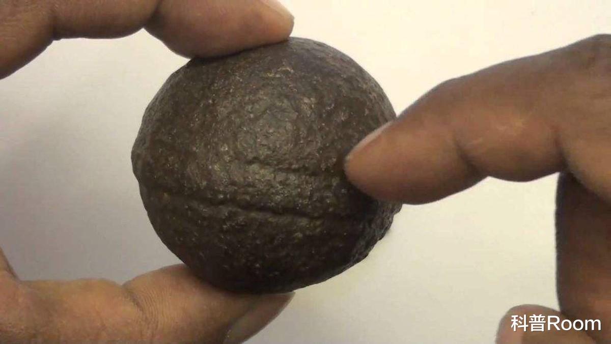 南非28亿年前的金属球,或与人造卫星有关联,史前文明是否存在?