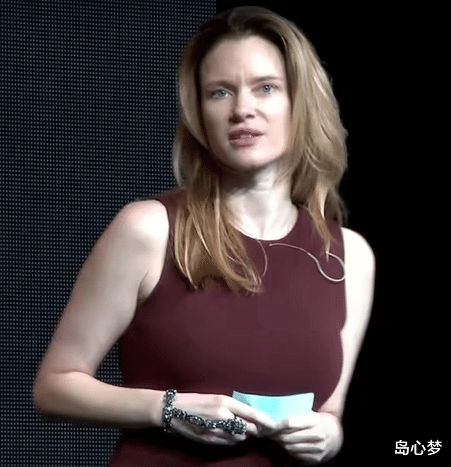 伊隆·马斯克|贾斯汀:为马斯克怀孕三次,生下六个孩子,离婚只分得200万美元