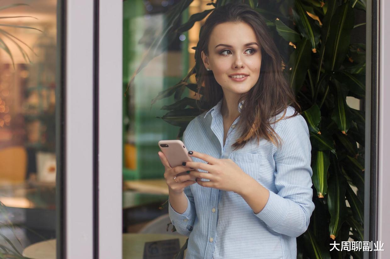 虾仁 你就照着做，不信没流量，各大博主的视频发布时间我找到了！