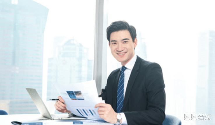 |职场中,领导有权力做出决定