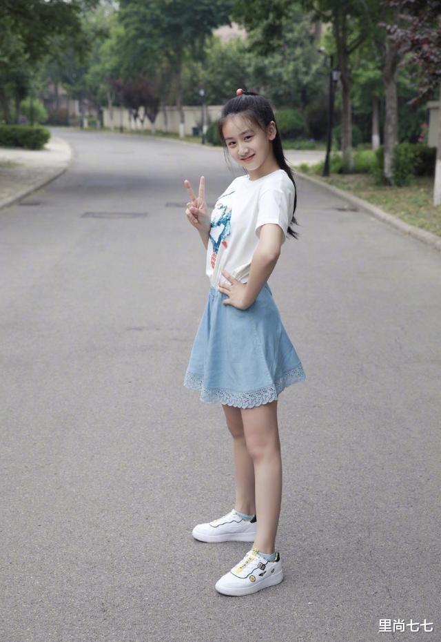 田雨橙|森碟才14岁就练成运动员身材,看着有点壮,但浑身透着健康气息