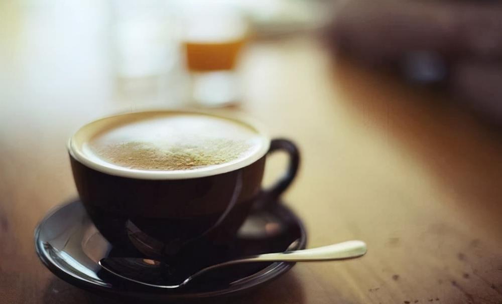 女人过了五十岁,还会需要男人吗?三位过来人的答案,很意外