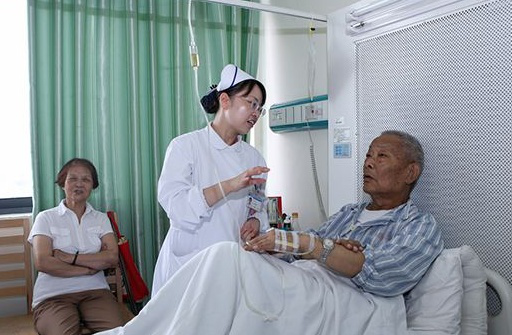 癌细胞|经常得这5种病的人，癌细胞可能会登门拜访，早知早治为好