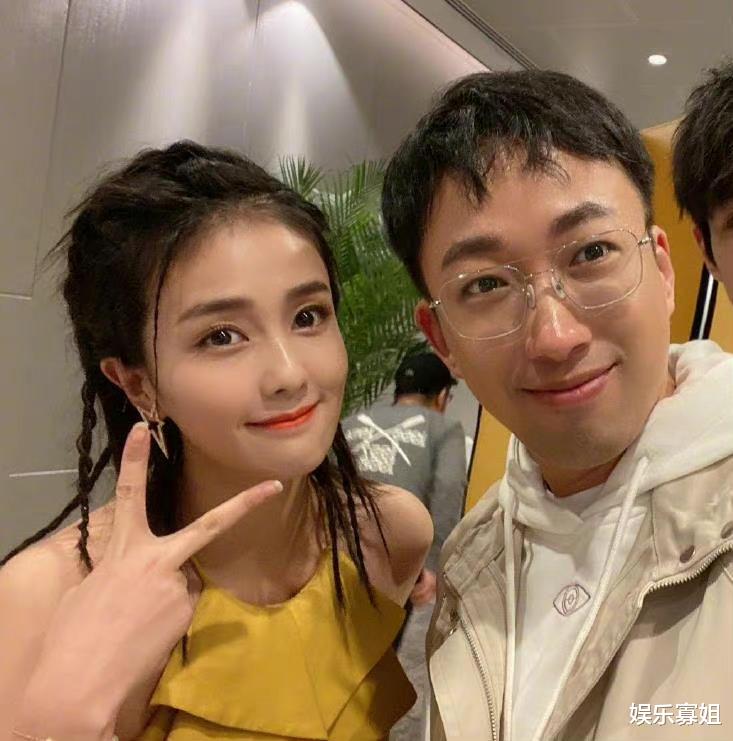 张凌赫|爱屋及乌?网友问张凌赫如何,于正夸赞:翩翩美少年,星途恒久远