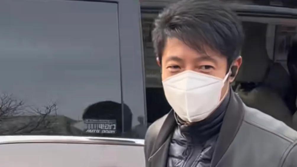 撒贝宁|撒贝宁，引发热议！