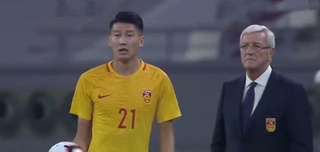 里皮|里皮痛陈“保护性接应”知道顽疾却仍无力这才是国足最大悲剧