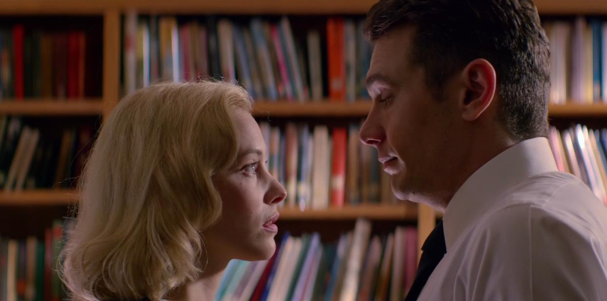 美剧|披着科幻悬疑惊悚标签的高分爱情美剧：是拯救总统还是选择爱人？