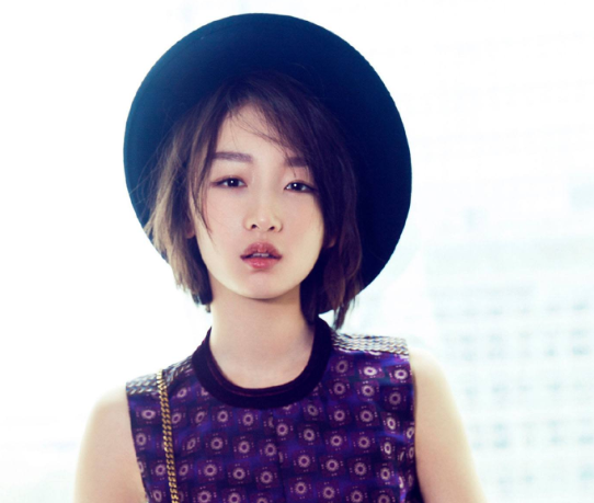 王一博|王一博又一部大片来袭，搭档金马影后周冬雨，粉丝：票房稳了