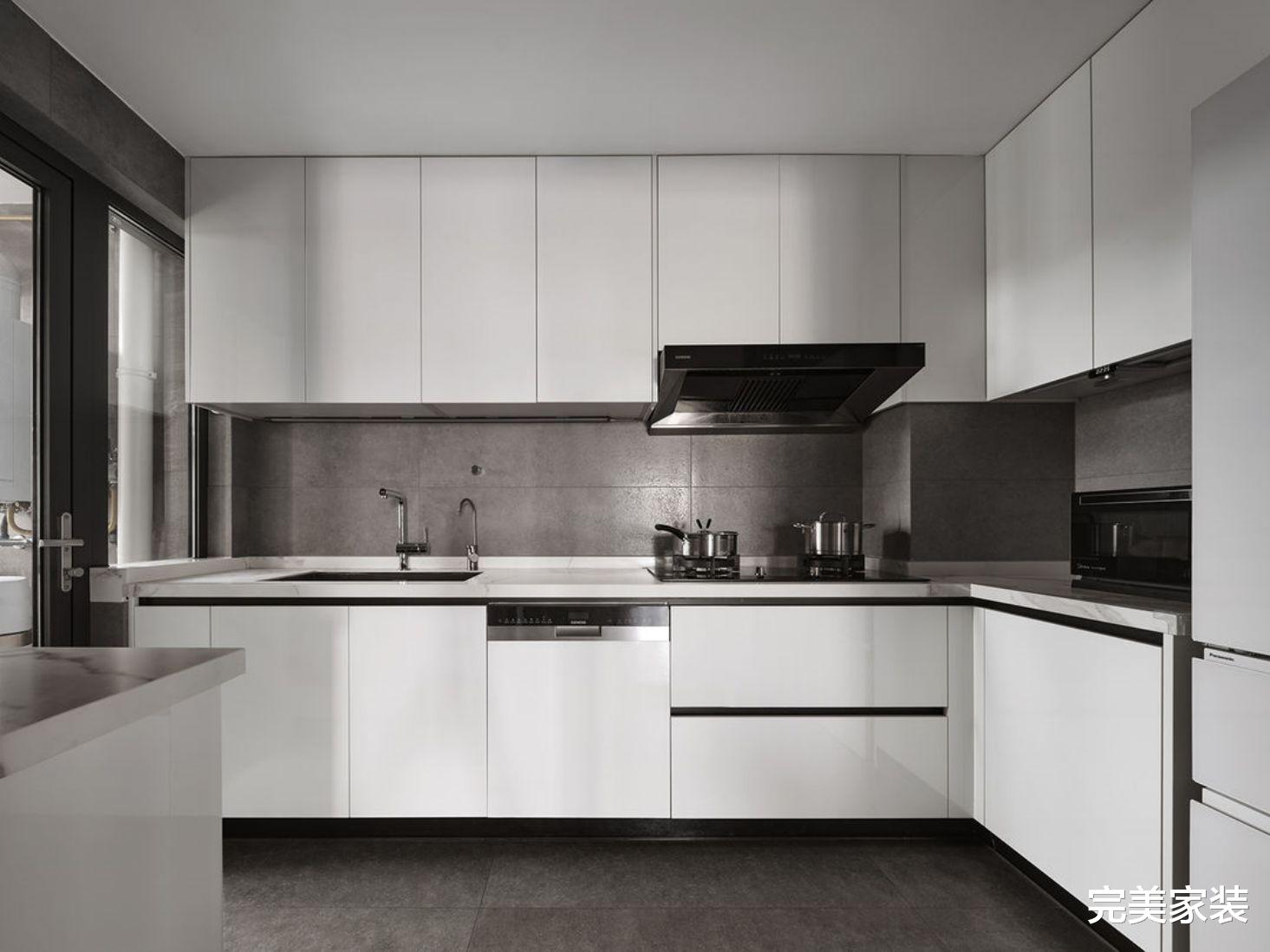 120㎡精装三居室不只是洋气,爱意十足,给父母一个暖暖的家