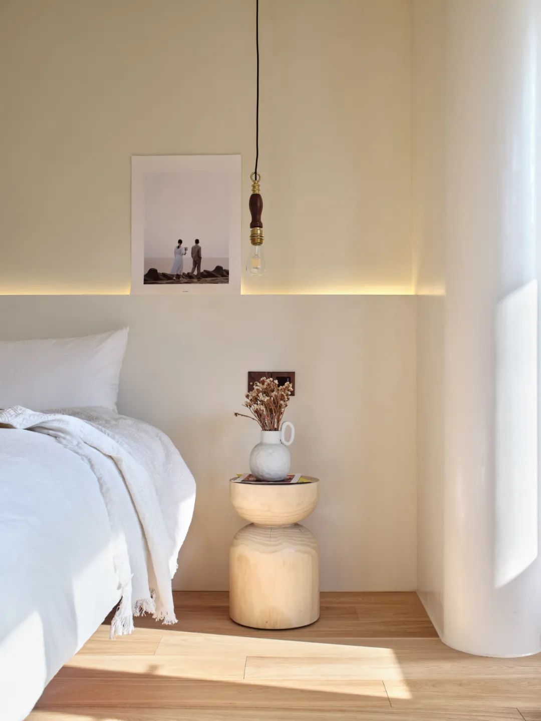 95后83㎡婚房设计,奶油色艺术涂料,让家告别喧嚣,享受自在与舒适!