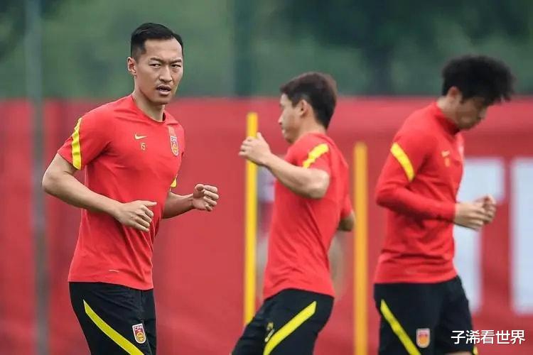李霄鹏|北京记者正式确认！恭喜中国男足，李霄鹏这回可以安心了