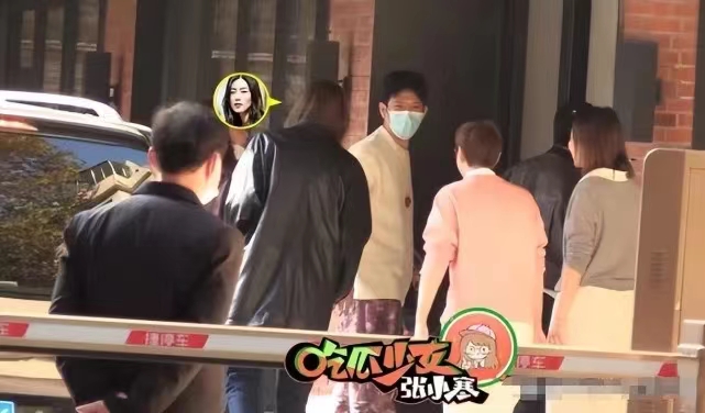 刘雯|井柏然刘雯甜蜜幽会，入住7万一平公寓，网友称两人秘密登记结婚