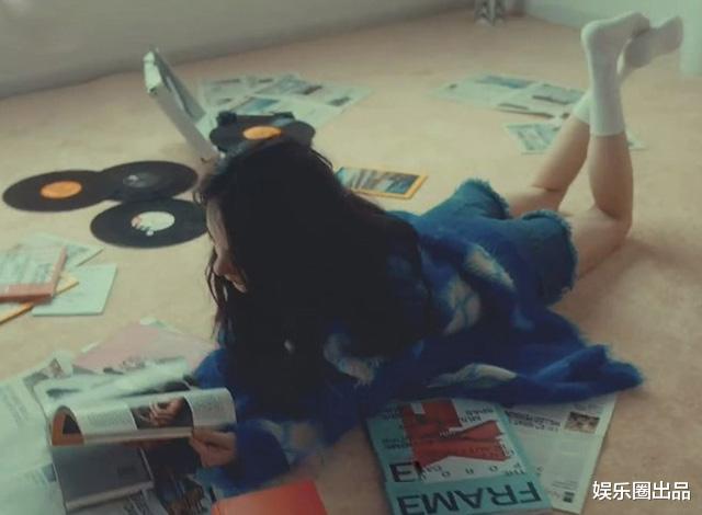 杨幂|杨幂最新写真花絮曝光,腿部状态引起热议,网友:女神也老了