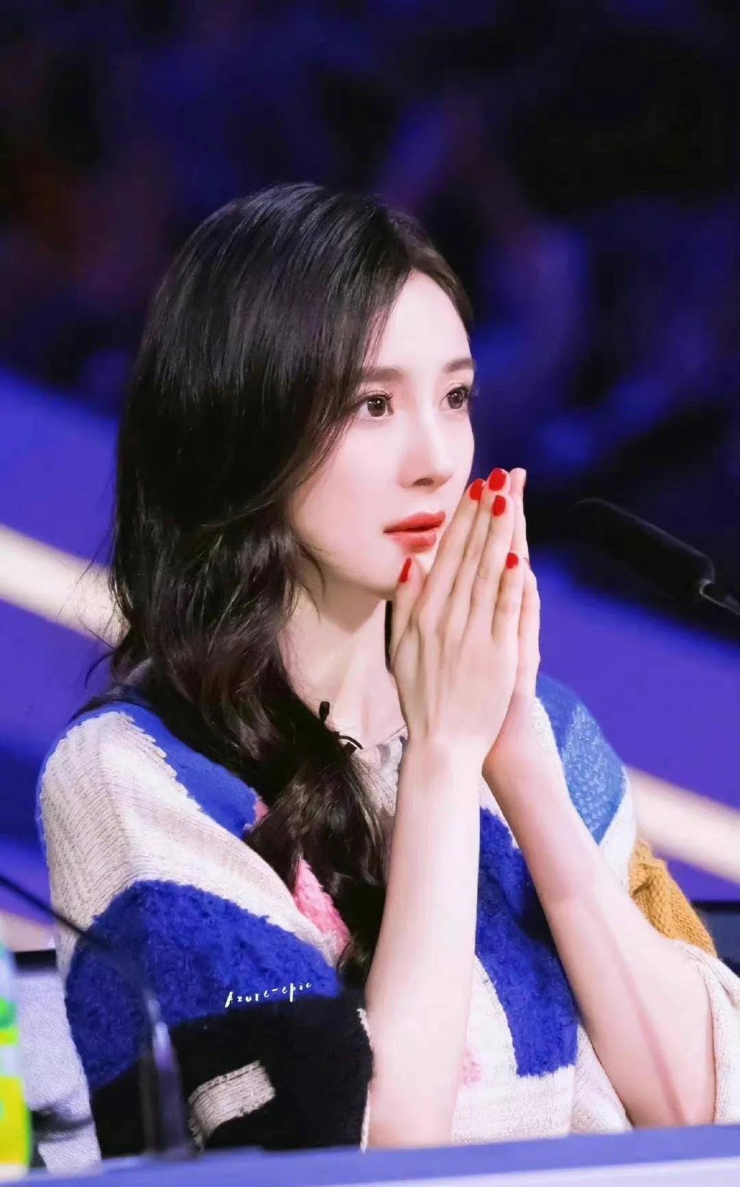 痤疮 再不喜欢杨幂，也要学习她这个优点，会让你有意想不到收获