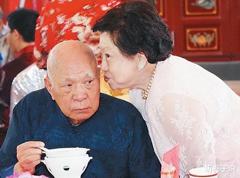 香港|香港败家兄弟：曾文能亏8千万入狱，哥哥娶小25岁女星，败光80亿