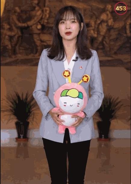 王冰冰|“国民初恋”王冰冰塌房：“32岁离过婚，在我们村都没人要”