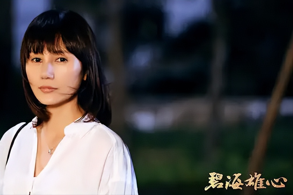 袁泉|6根钢钉1根钢条,坚守23年不变,袁泉的清醒打了多少明星的脸?